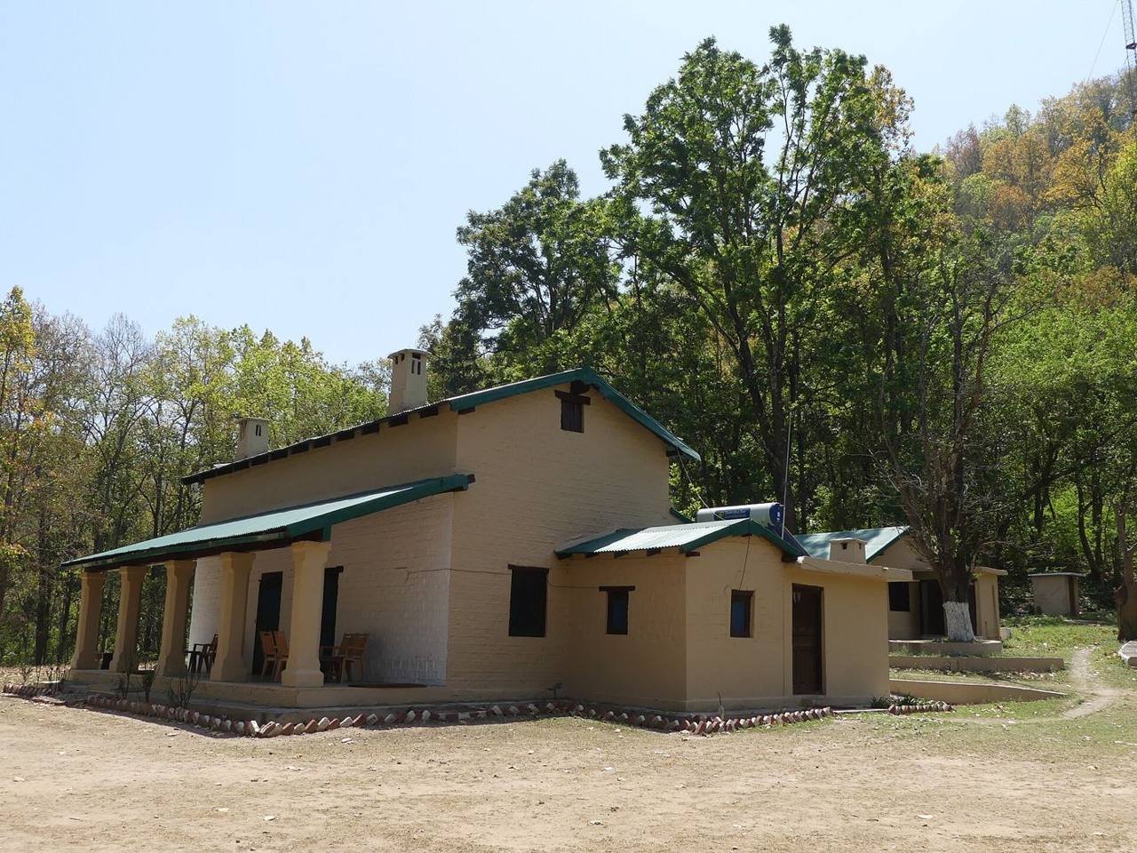 Bellmont Caves Resort